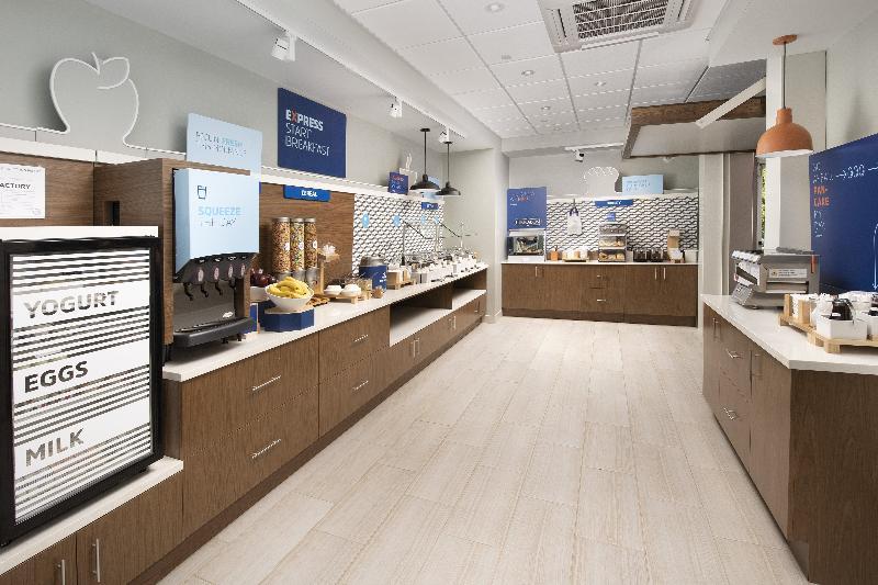 Holiday Inn Express & Suites - North Brunswick By Ihg Eksteriør billede